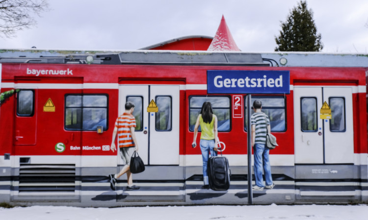 S-Bahn , na endlic S-Bahn , na endlich